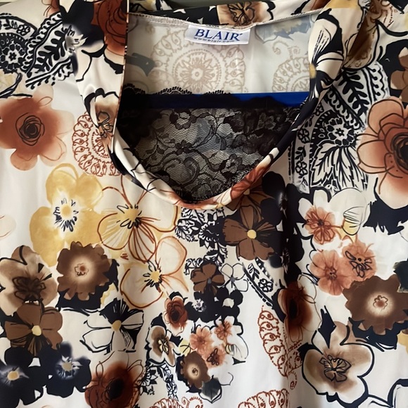 Vintage Blair floral short sleeve blouse with lace detail - Picture 2 of 6